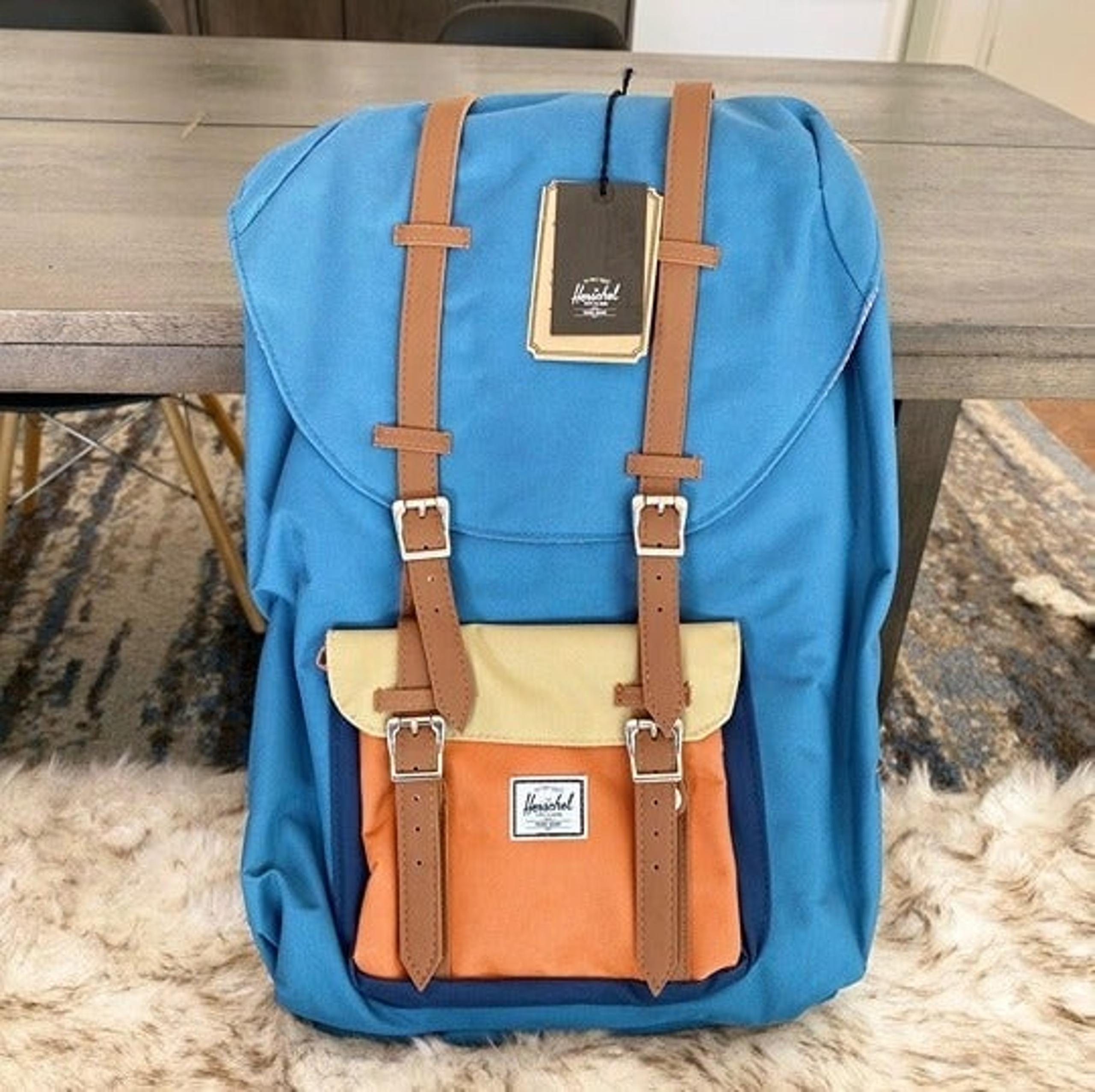 NWT Herschel Supply Co. Little America Mid-Volume Backpack