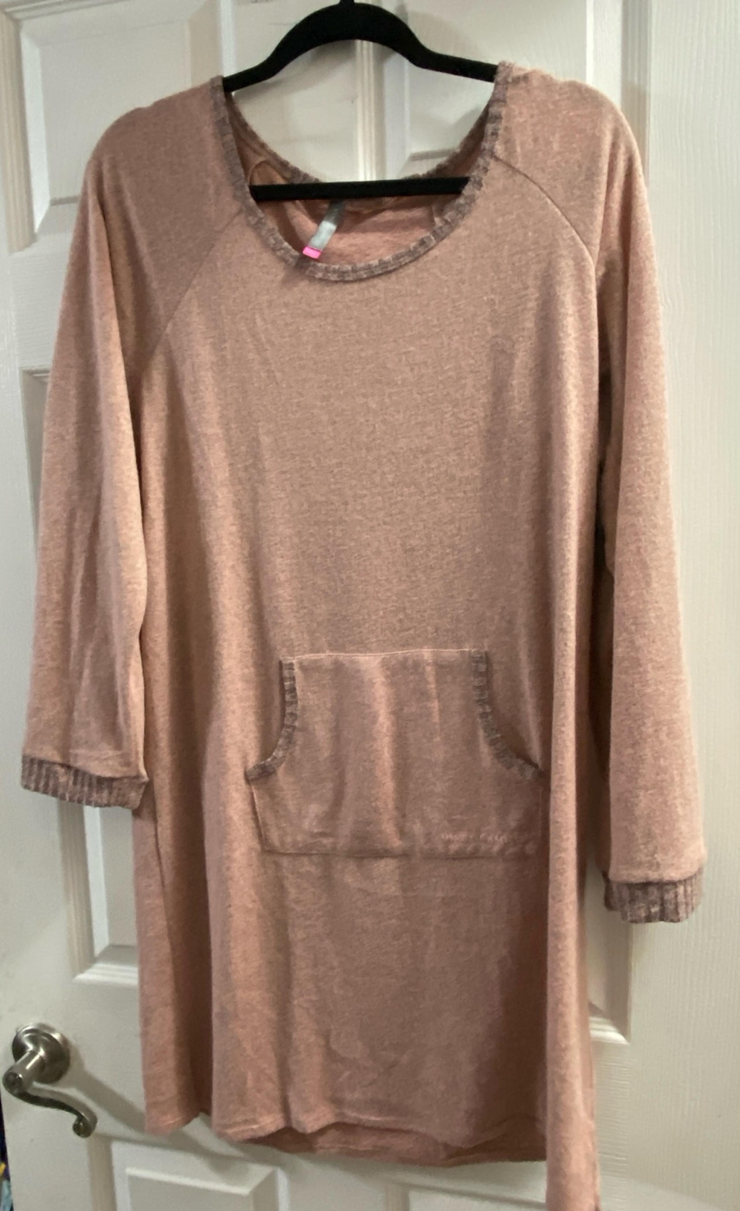 Pink light sweater tunic