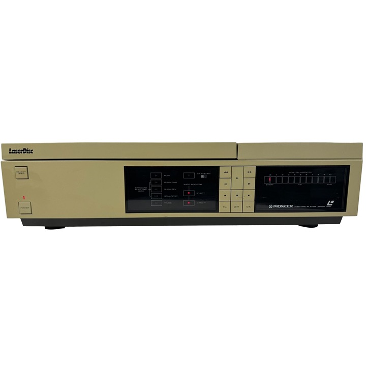 Pioneer LD-660 Laserdisc Player with Lens Cap and Shipping Screw For Parts/Repai