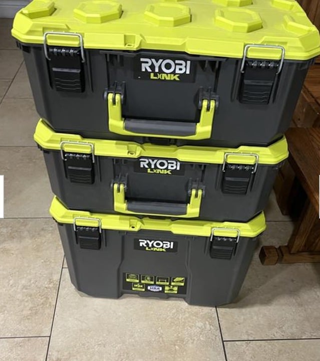 Modular Rolling Tool Storage System with Stackable Medium Box