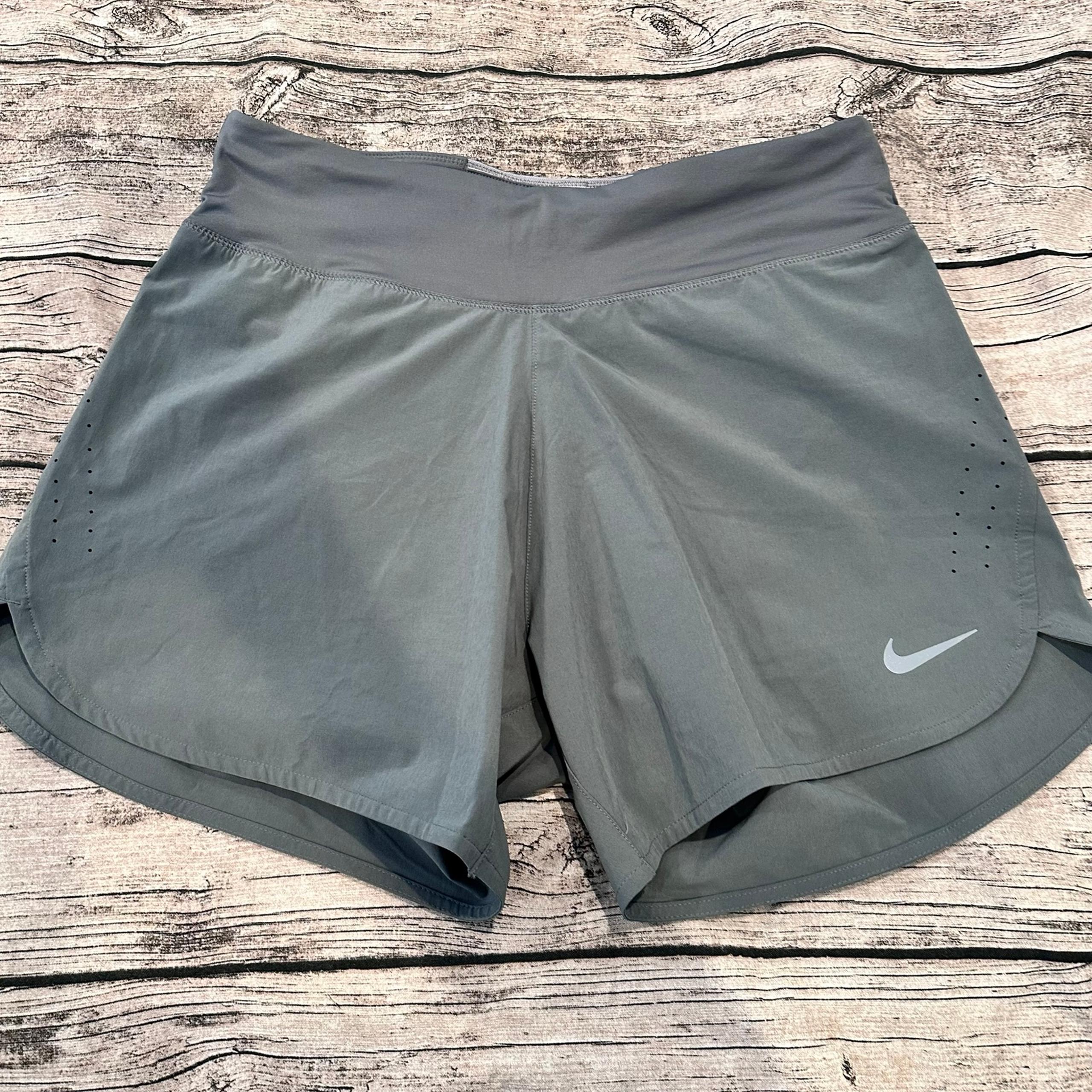 Nike Gray Lined Drifit Shorts Lightweight Performance Longer Length Size Large