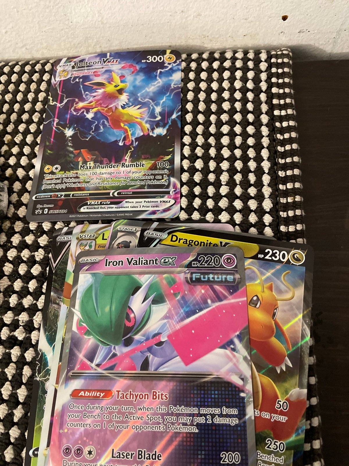 Pokemon jumbo cards lot