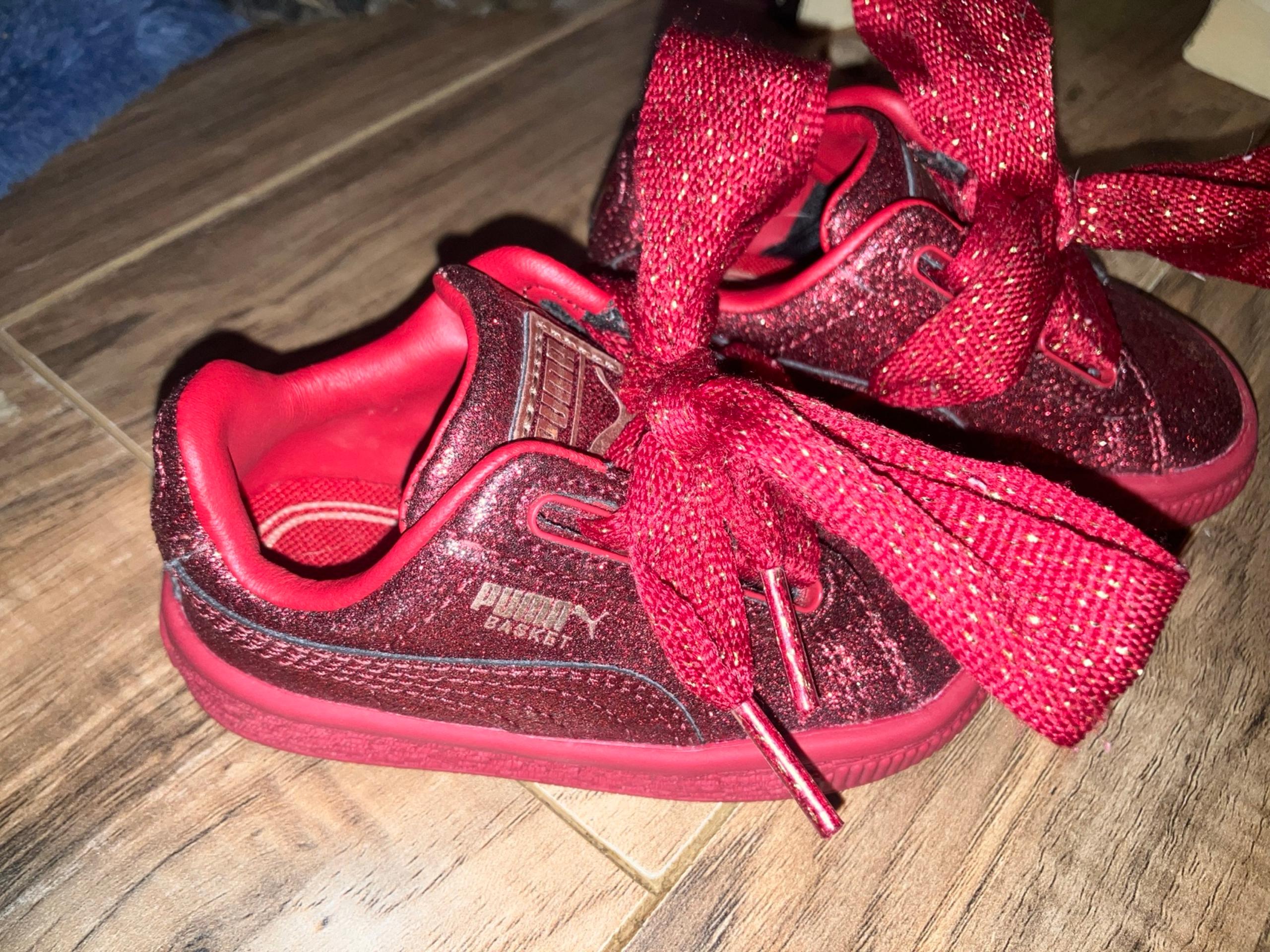Toddler girls Puma Red Sparkly Sneakers Shoes size 5