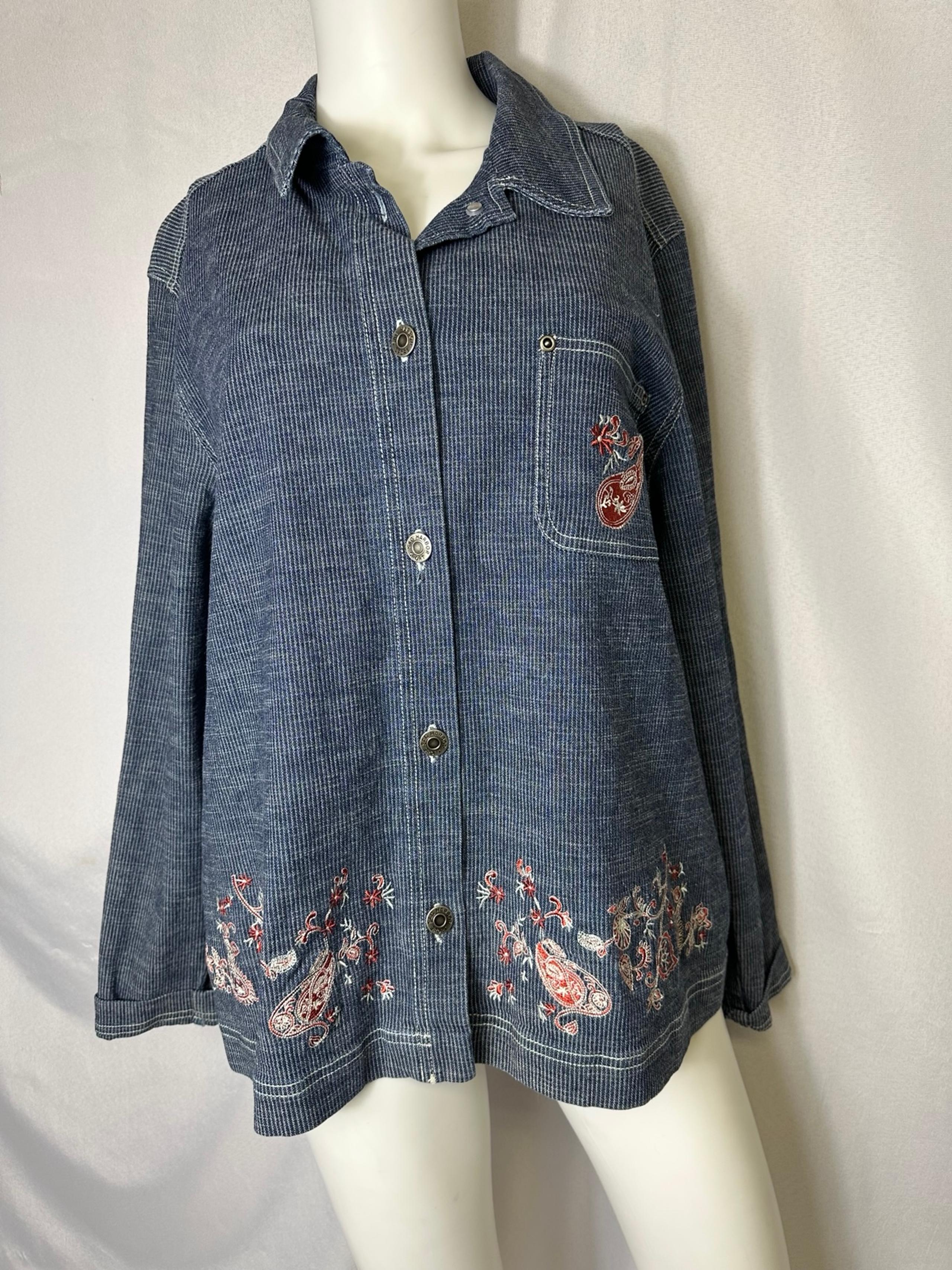 SAG HARBOR Sport Women's Size 16 Denim Jacket Floral Embroidered Long Sleeve