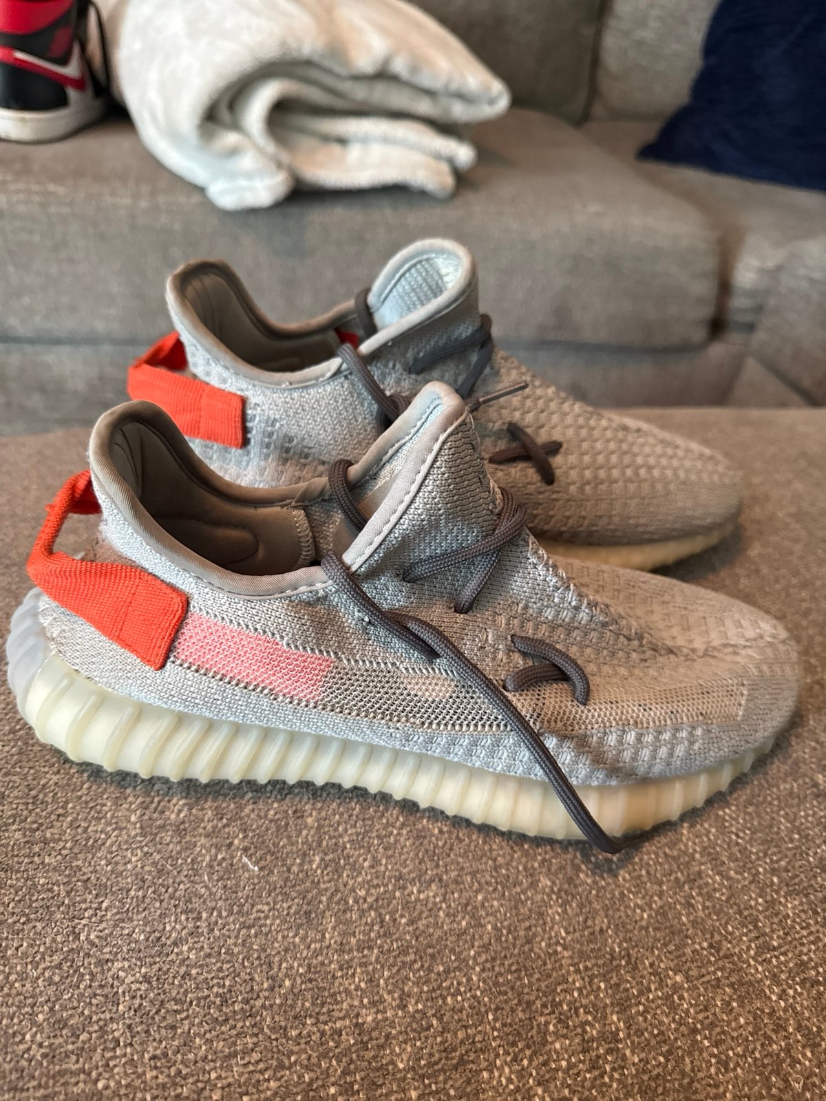 Men’s Yeezy. Size 9.5. Good condition, not sure if real or not so Low price.