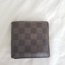 Authentic LOUIS VUITTON Wallet