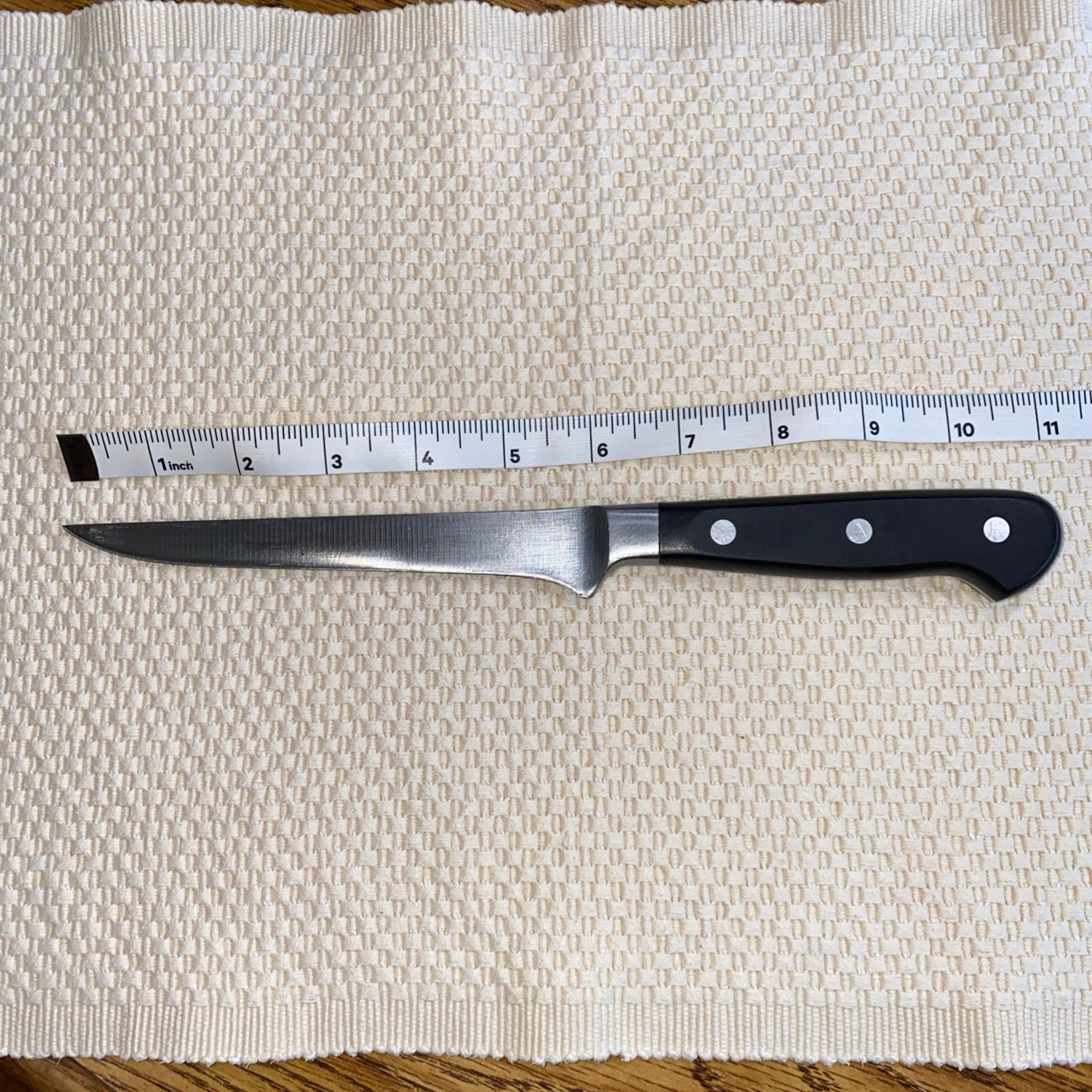 Mercer Culinary M23560 Renaissance® 6" Forged Riveted Flexible Boning Knife Used