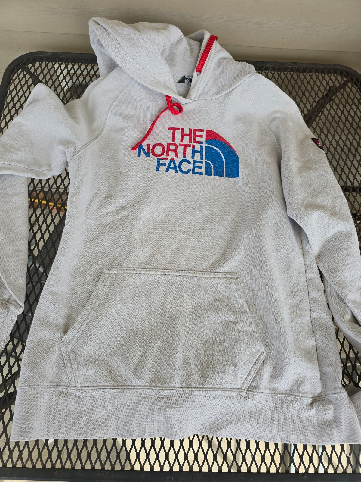 The North Face International South Korea Women Sweatshirt White Size Medium