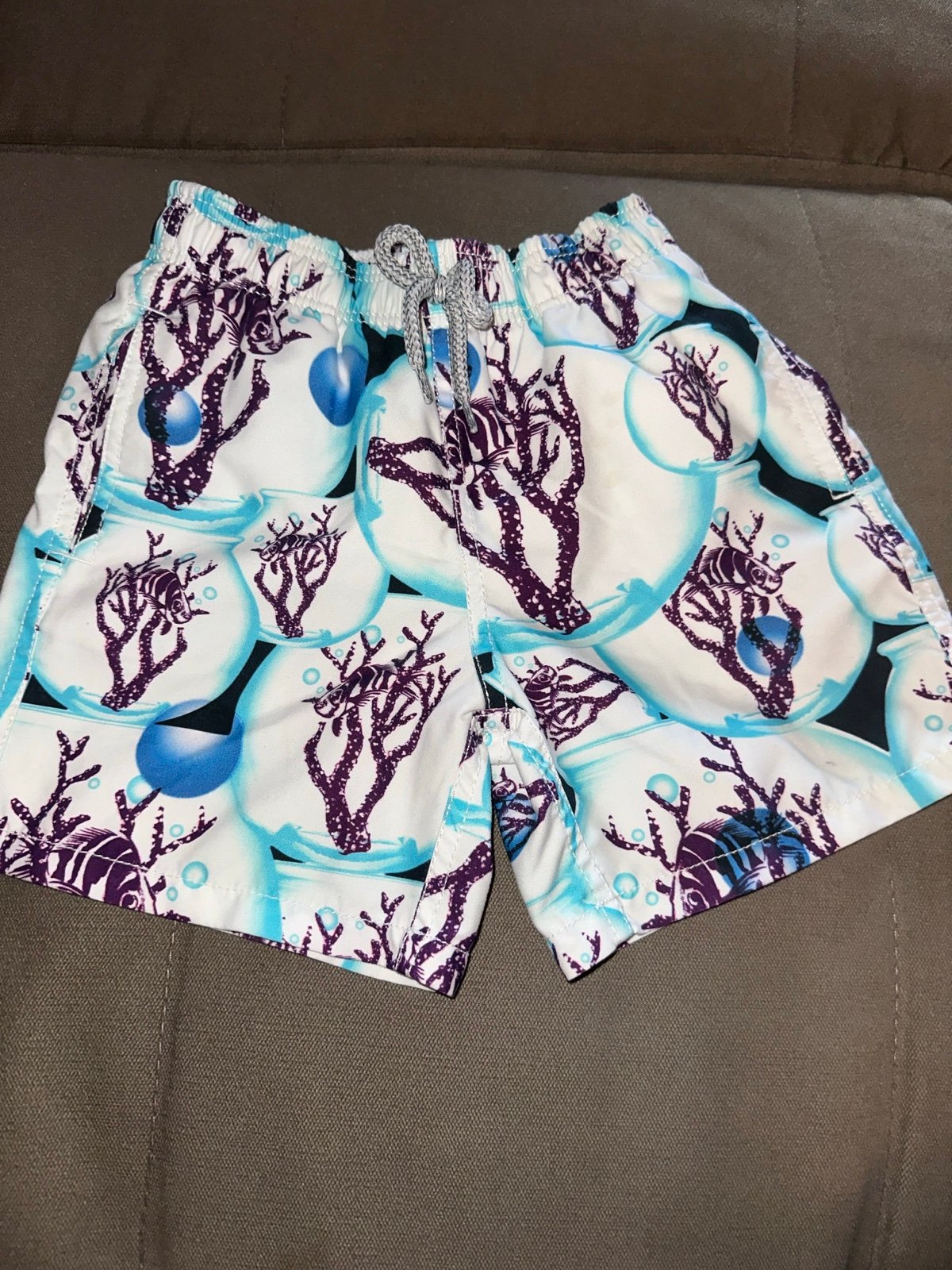 Swimming shorts