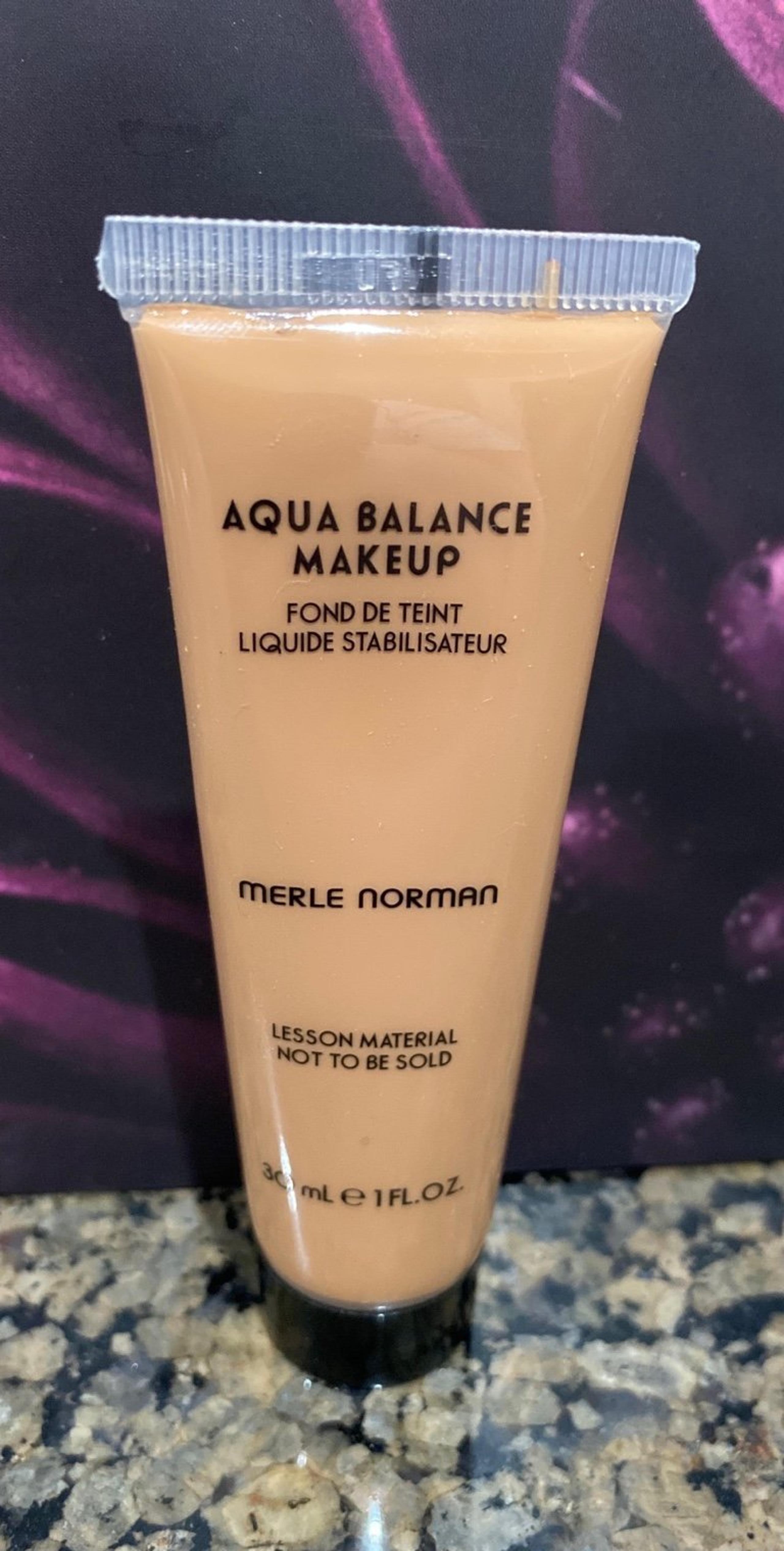 Merle Norman Aqua Balance Makeup in MD70