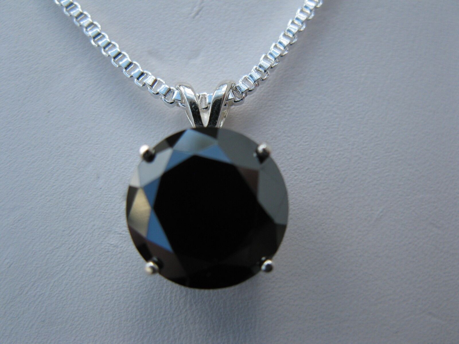4.35ct REAL NATURAL BLACK DIAMOND NECKLACE,FREE DIAMOND TESTER,CERTIFI CATE