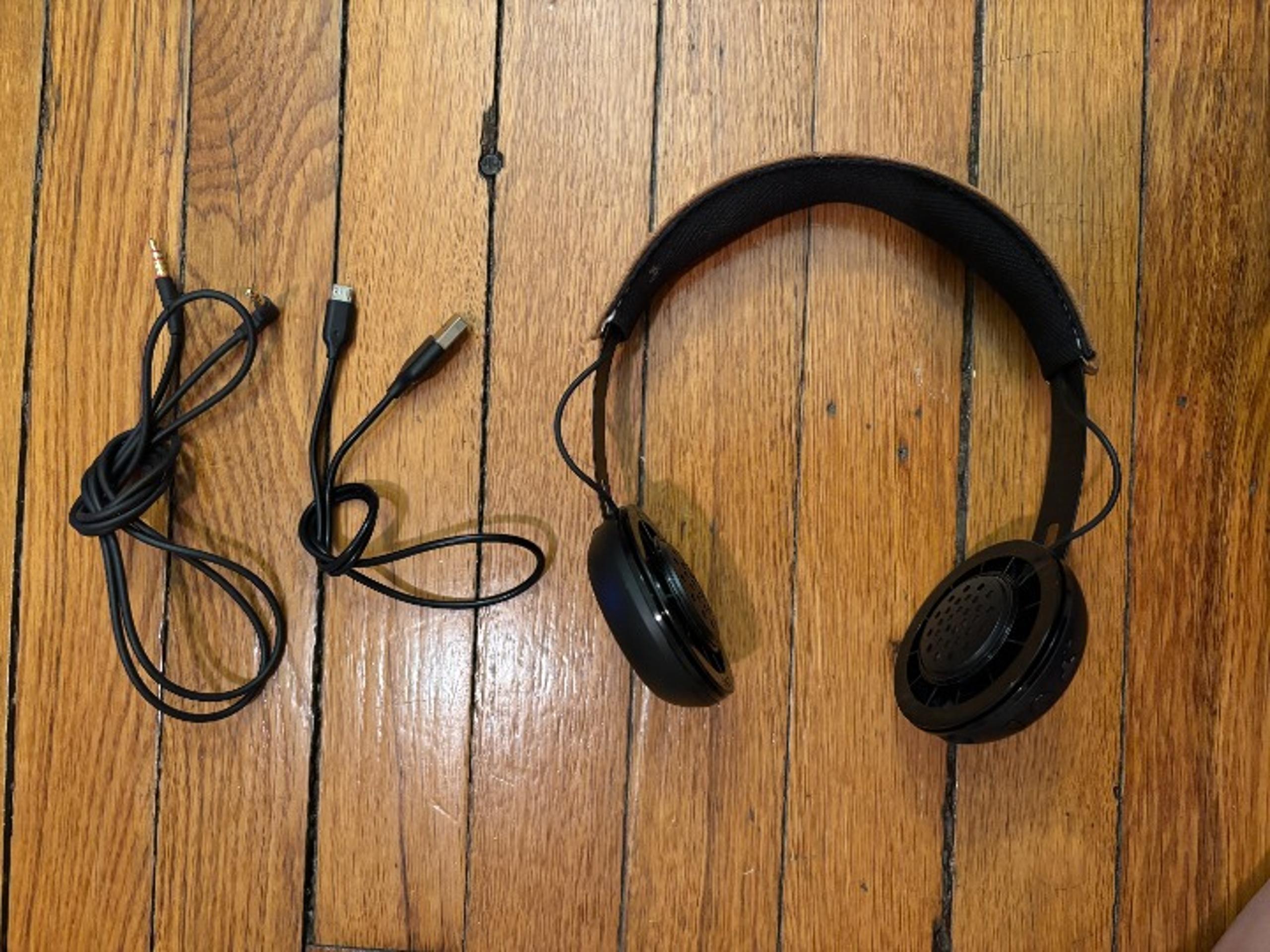 Skullcandy Grind Bluetooth Wireless On-Ear Headphones / model S5GBW