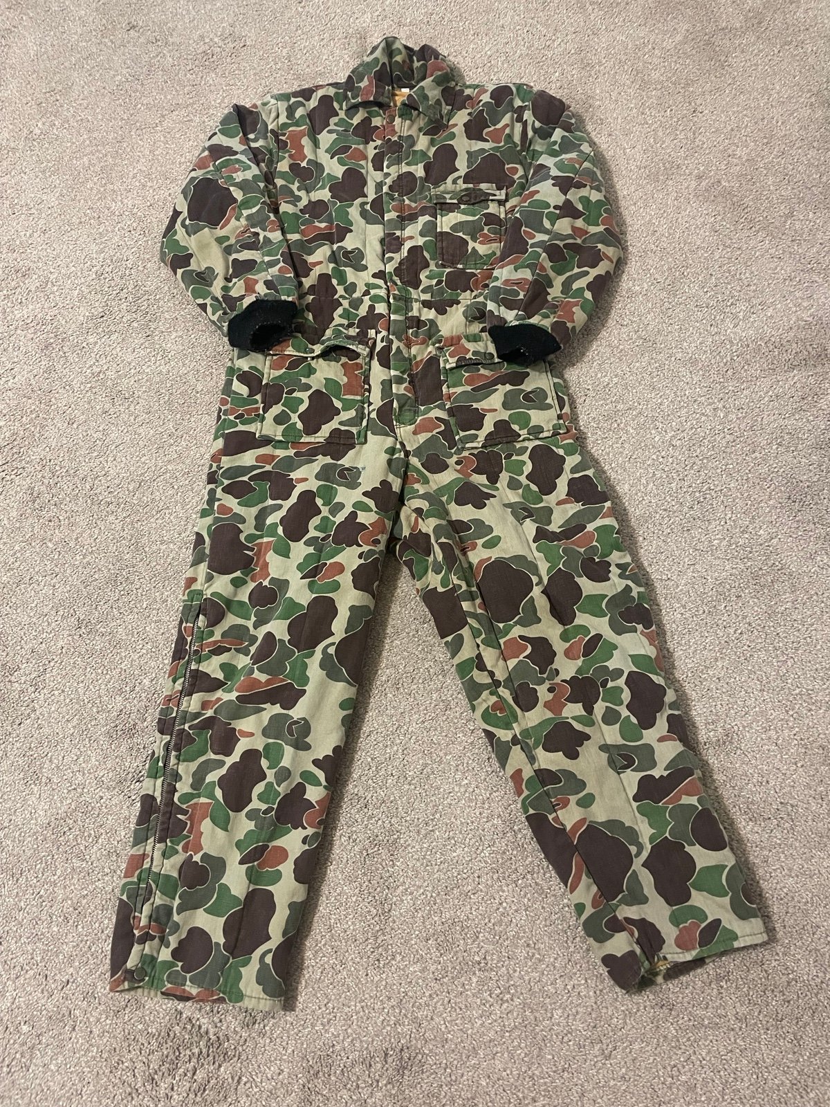 Vintage 90s Camouflage Hunting Coveralls Mens Size Medium Nature Outdoors Zip Up