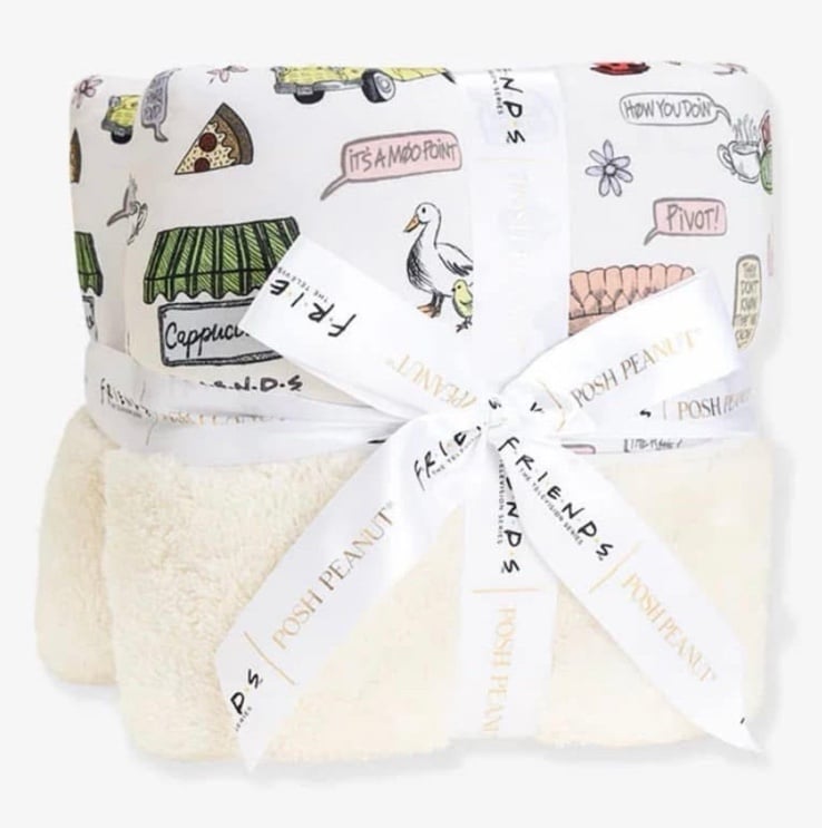 ❤️ POSH PEANUT X FRIENDS LUXE PLUSH PATOO BLANKET ❤️
