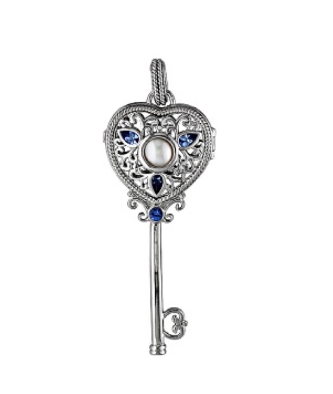 CULTURED FRESHWATER PEARL WITH TANZANITE STERLING SILVER KEY DESIGN PENDANT