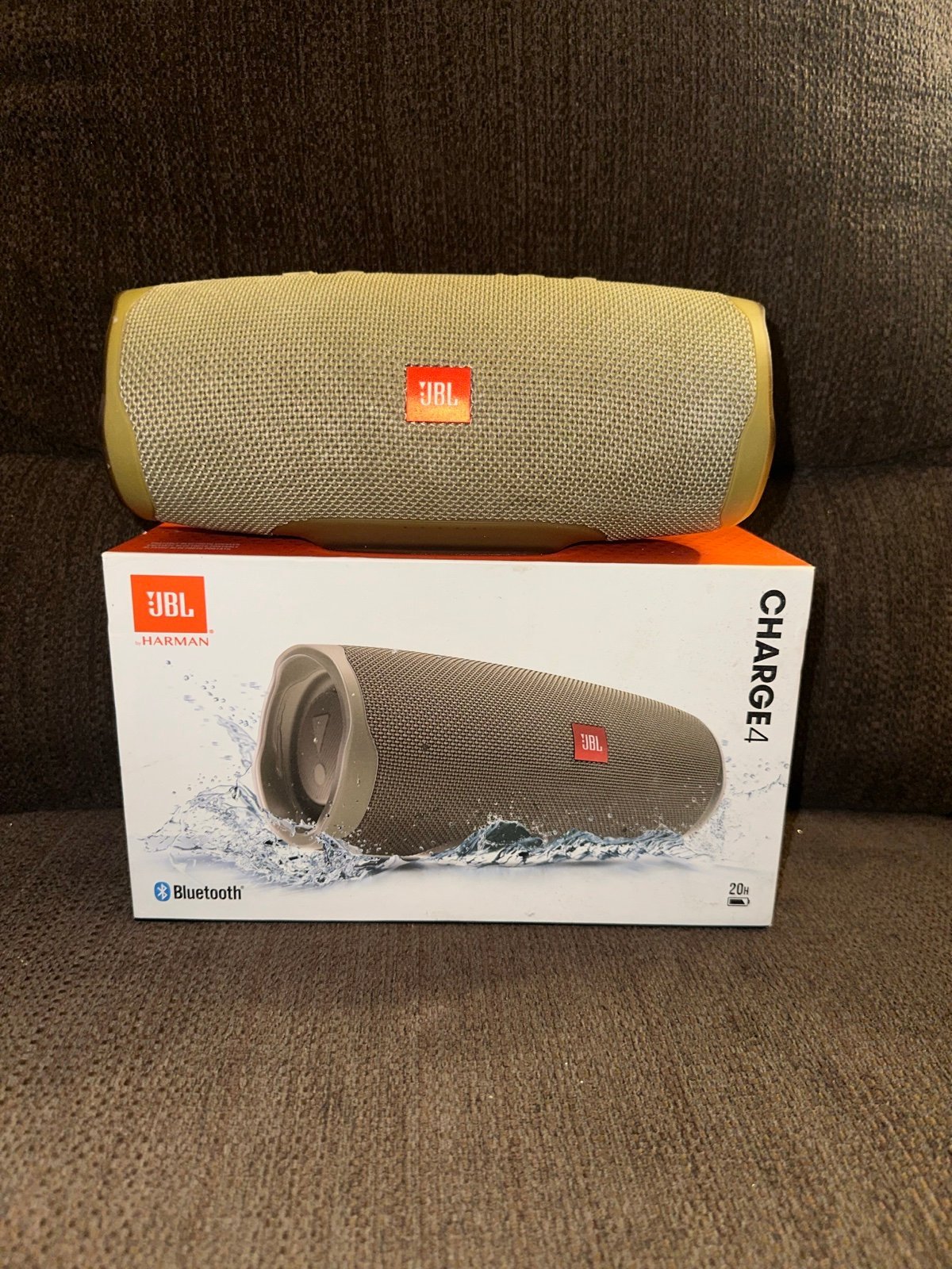 JBL Charge 4