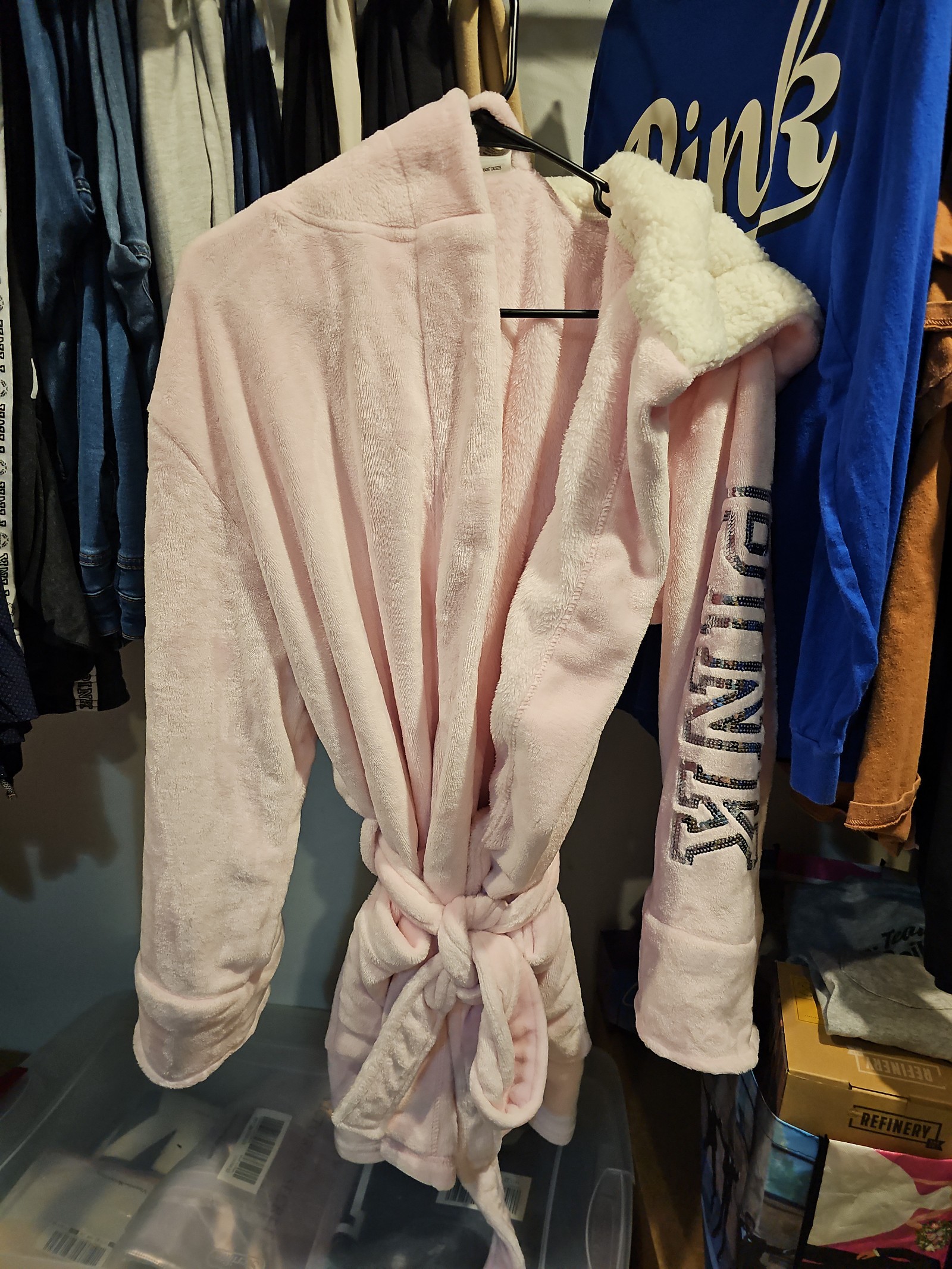 VS PINK ROBE
