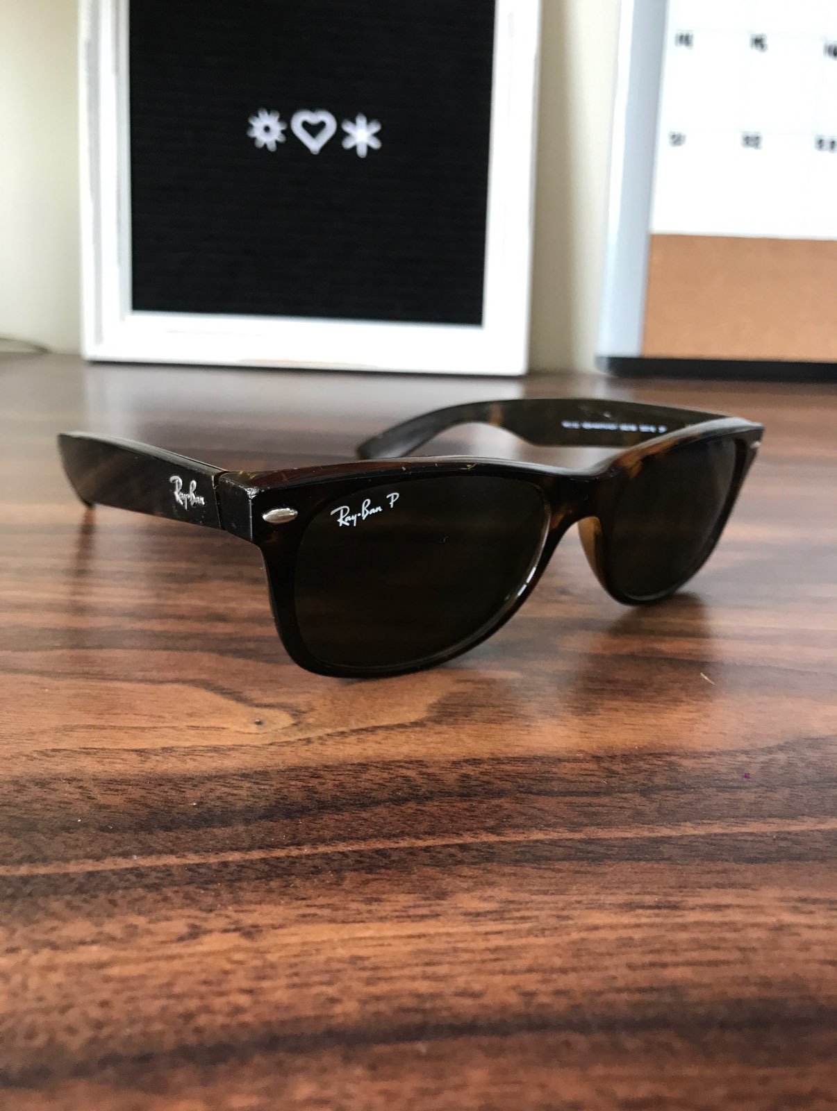 Ray-Ban Tortoise Shell Wayfarer Polarize