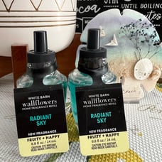 Bath and Body Wallflower Radiant Sky fragrance refill