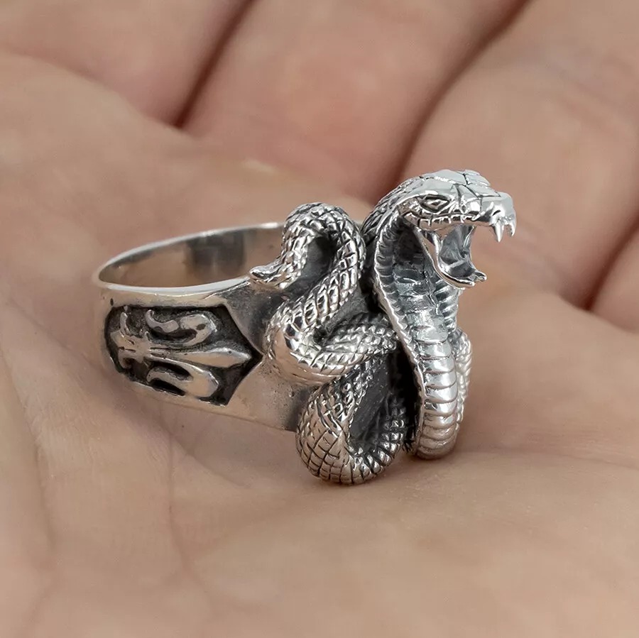 Men's Sterling Silver Cobra Ring