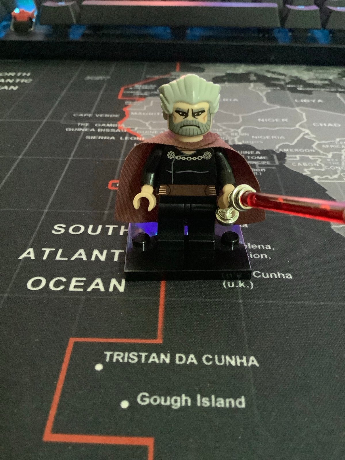 Lego count dooku minifigure complete