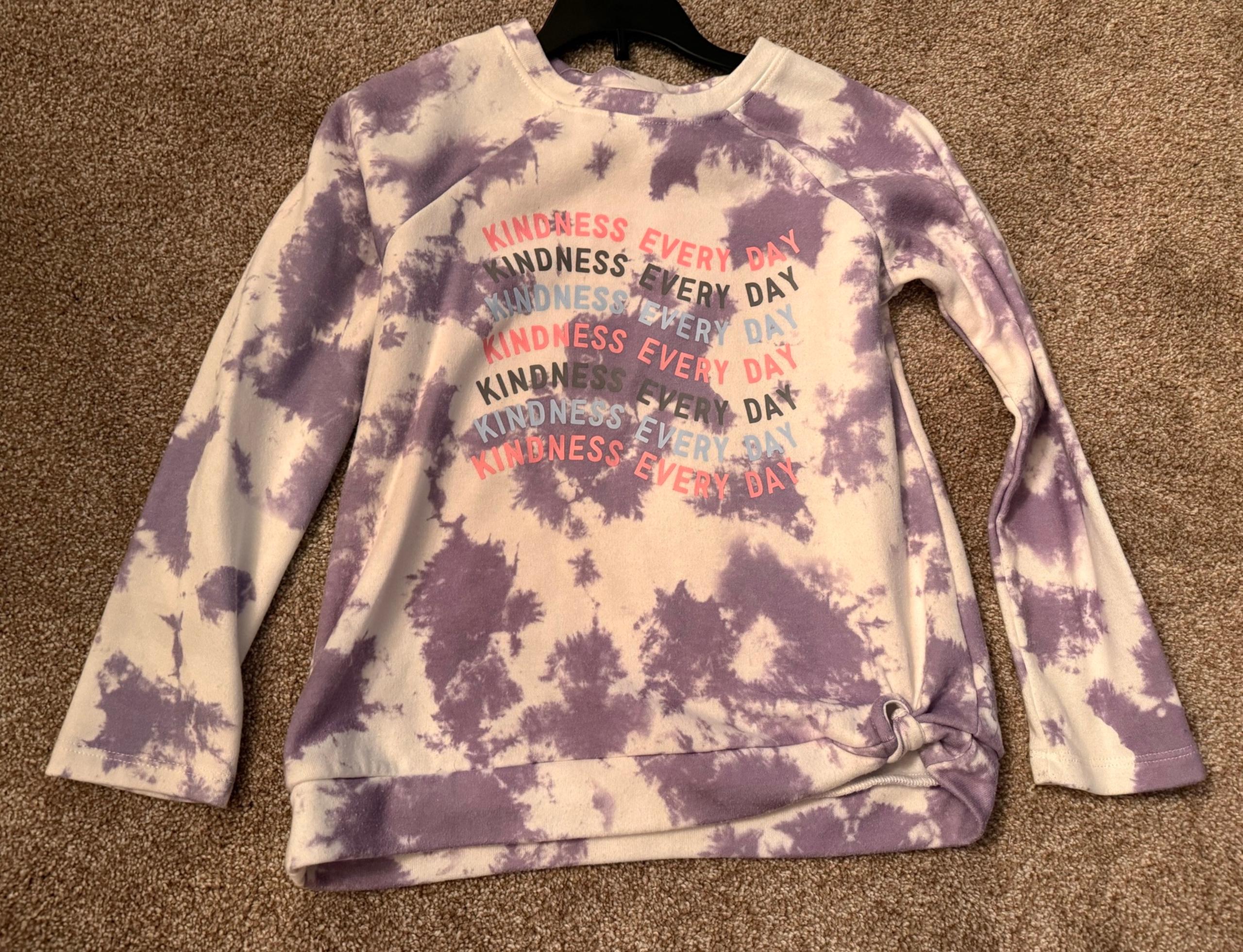 Girls size 12 sweatshirt “kindness every day”
