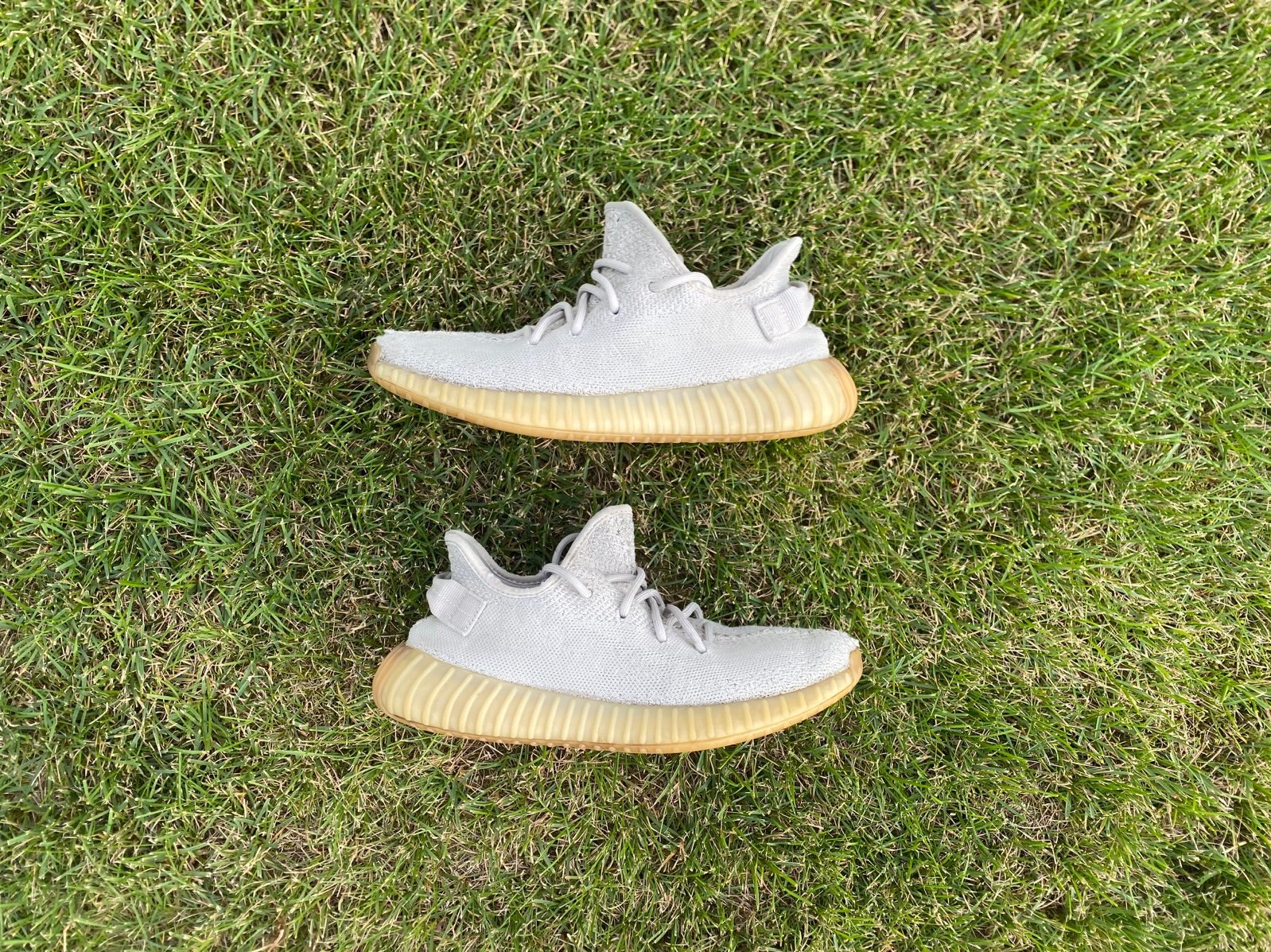 Yeezy 350 v2 Sesame