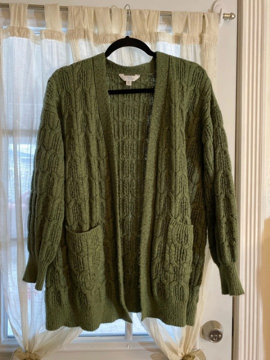 Graphic sweater