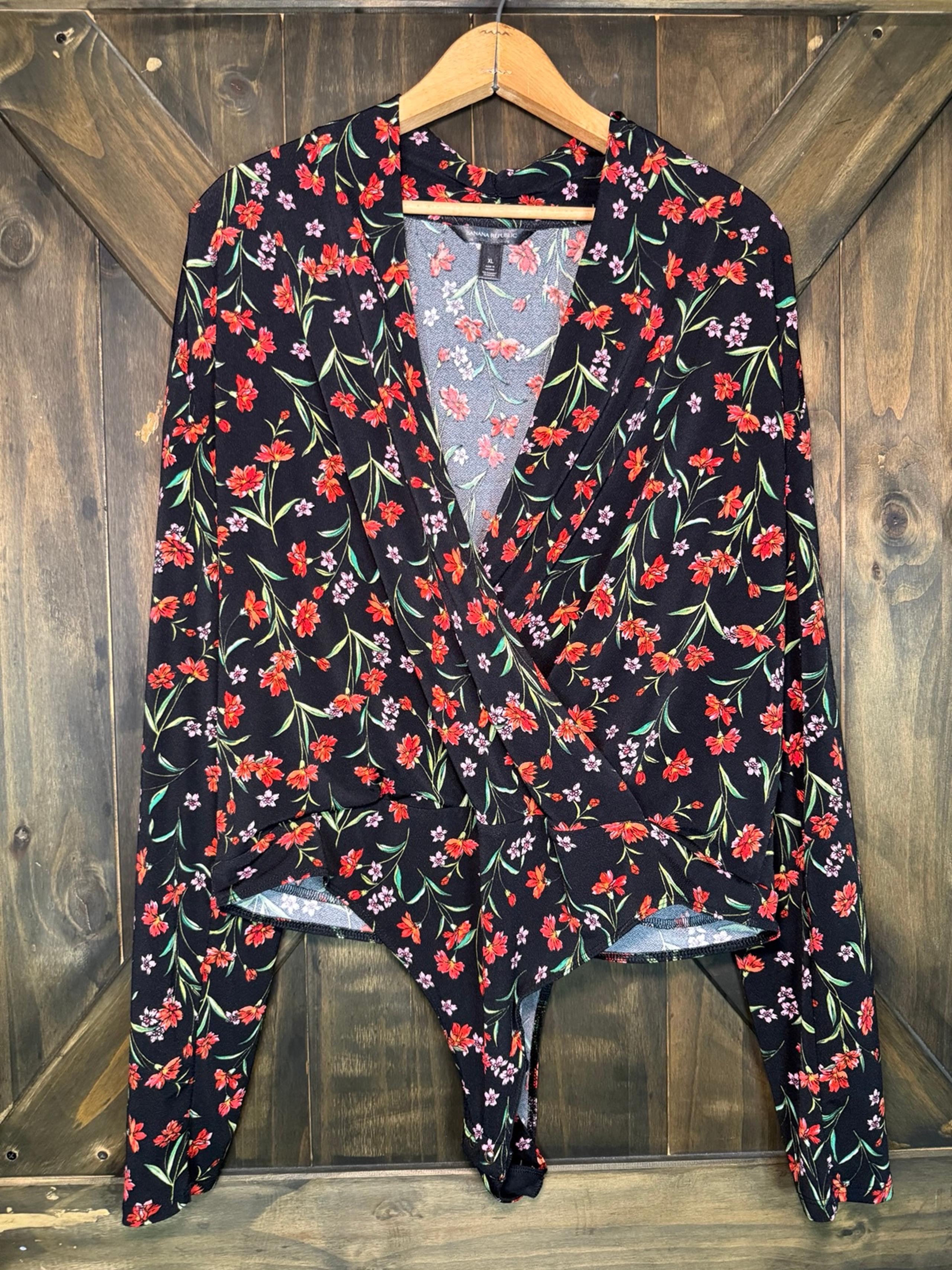 Banana Republic Women’s XL Black Red Floral Wrap Front Thong Bodysuit