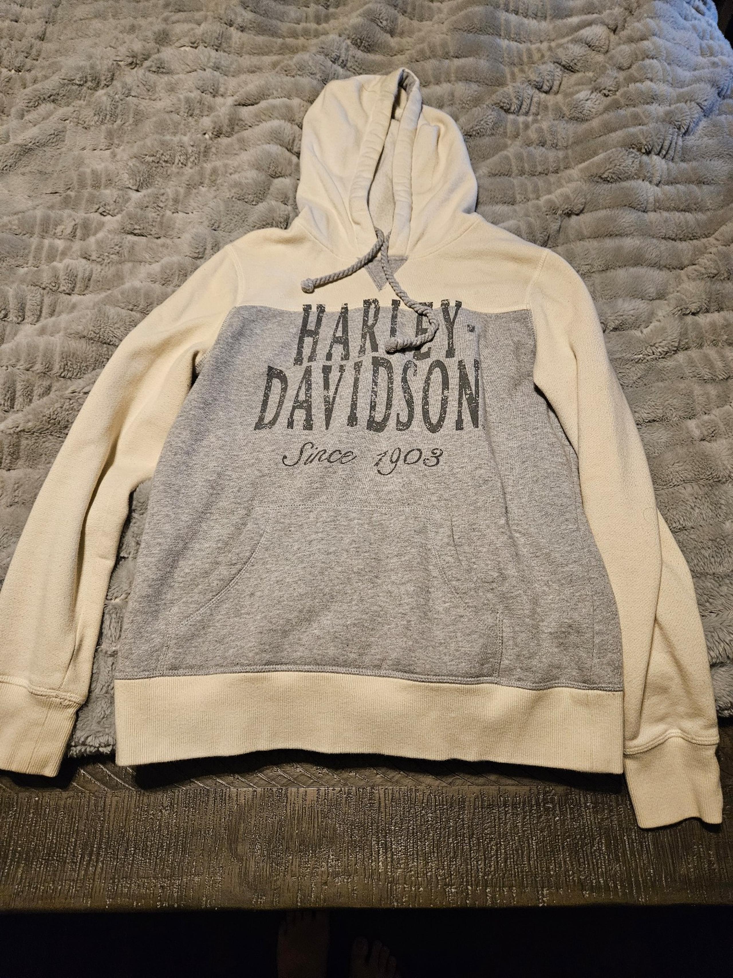 Womens Harley Davidson Sweatshirt
