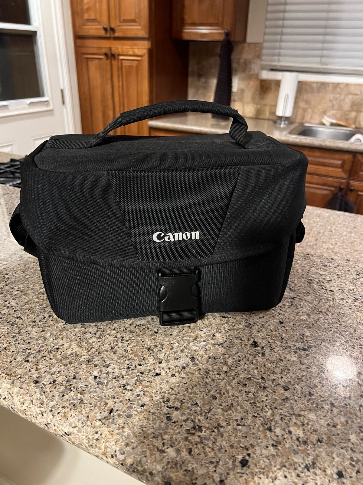 Canon eos rebel t-5