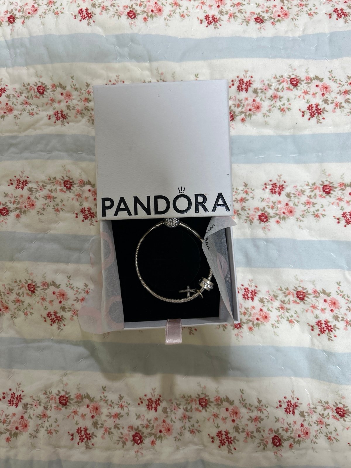 pandora bracelet
