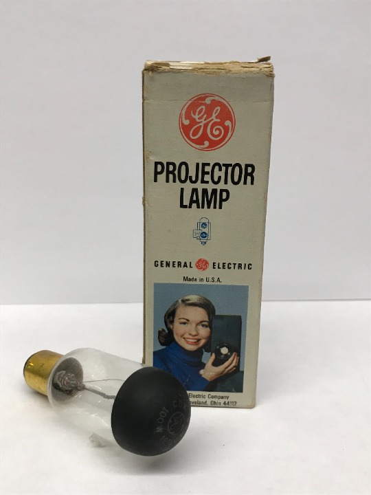 CLX/CMB Projector Projection Lamp Bulb 300W 120-125v GE