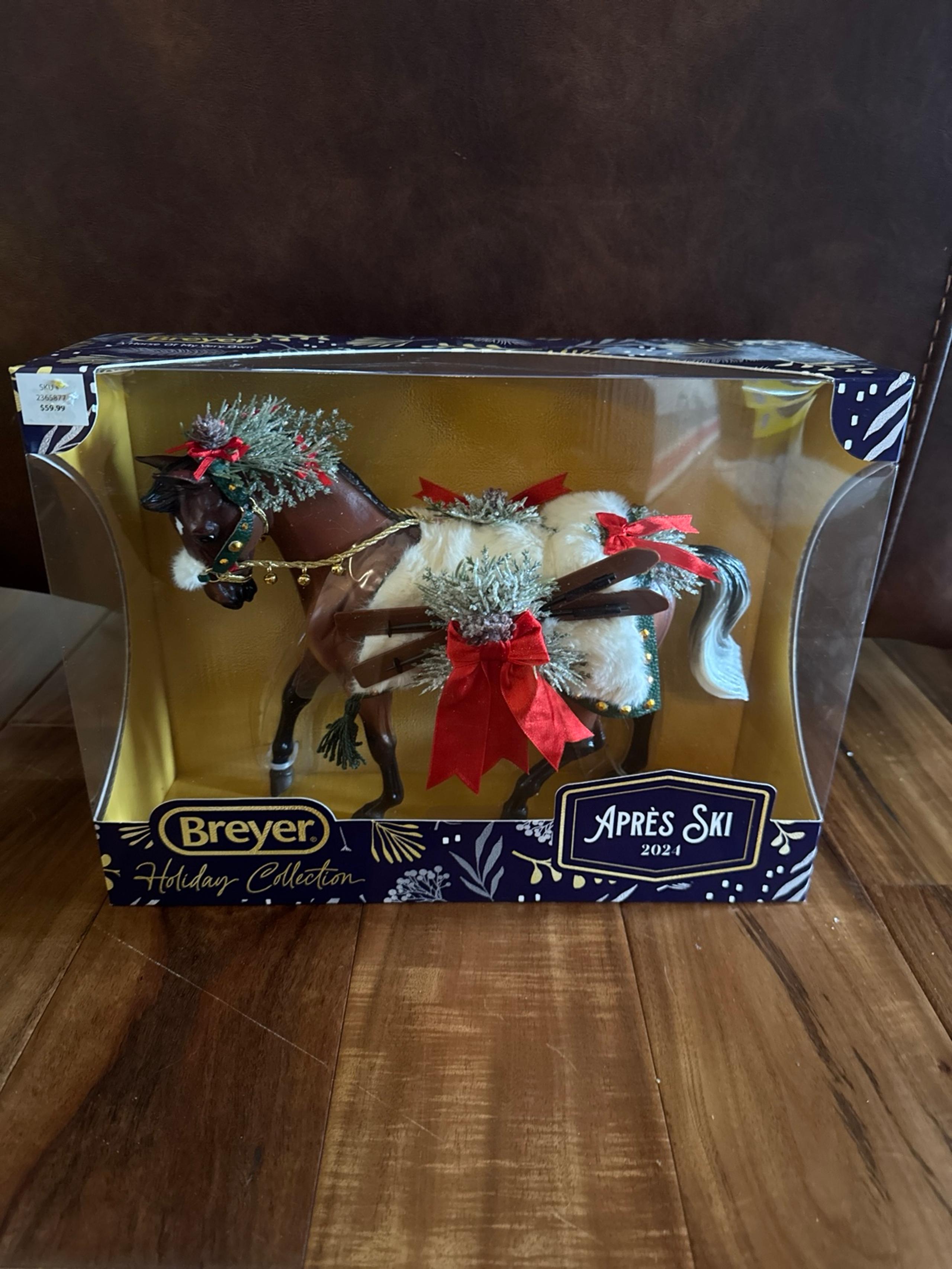 Breyer 2024 Holiday Horse 28th in series - Apres Ski