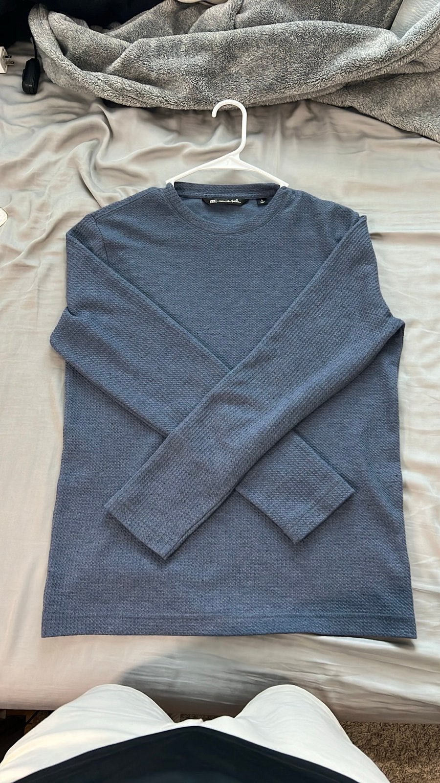travis mathew waffle style crew neck