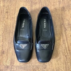 Prada Black Leather Triangle Logo Flats Loafers - Sz 5-6 US - See Description