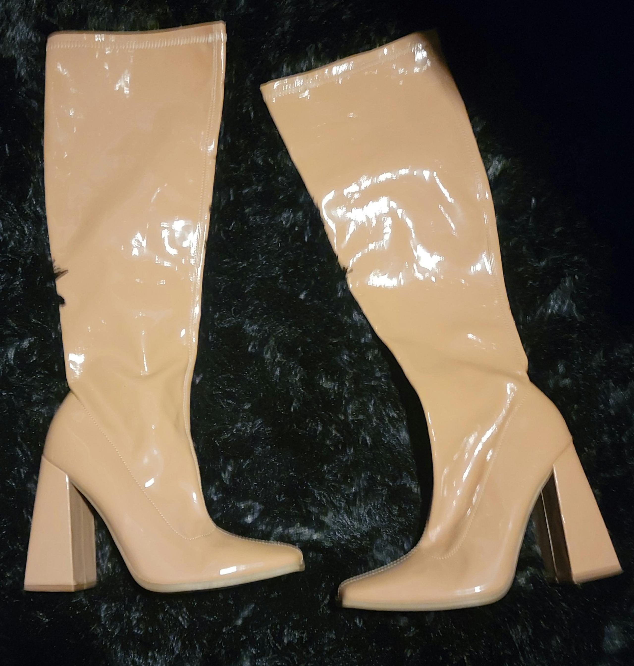 Forever 21 Knee High Boots w/4" Heel