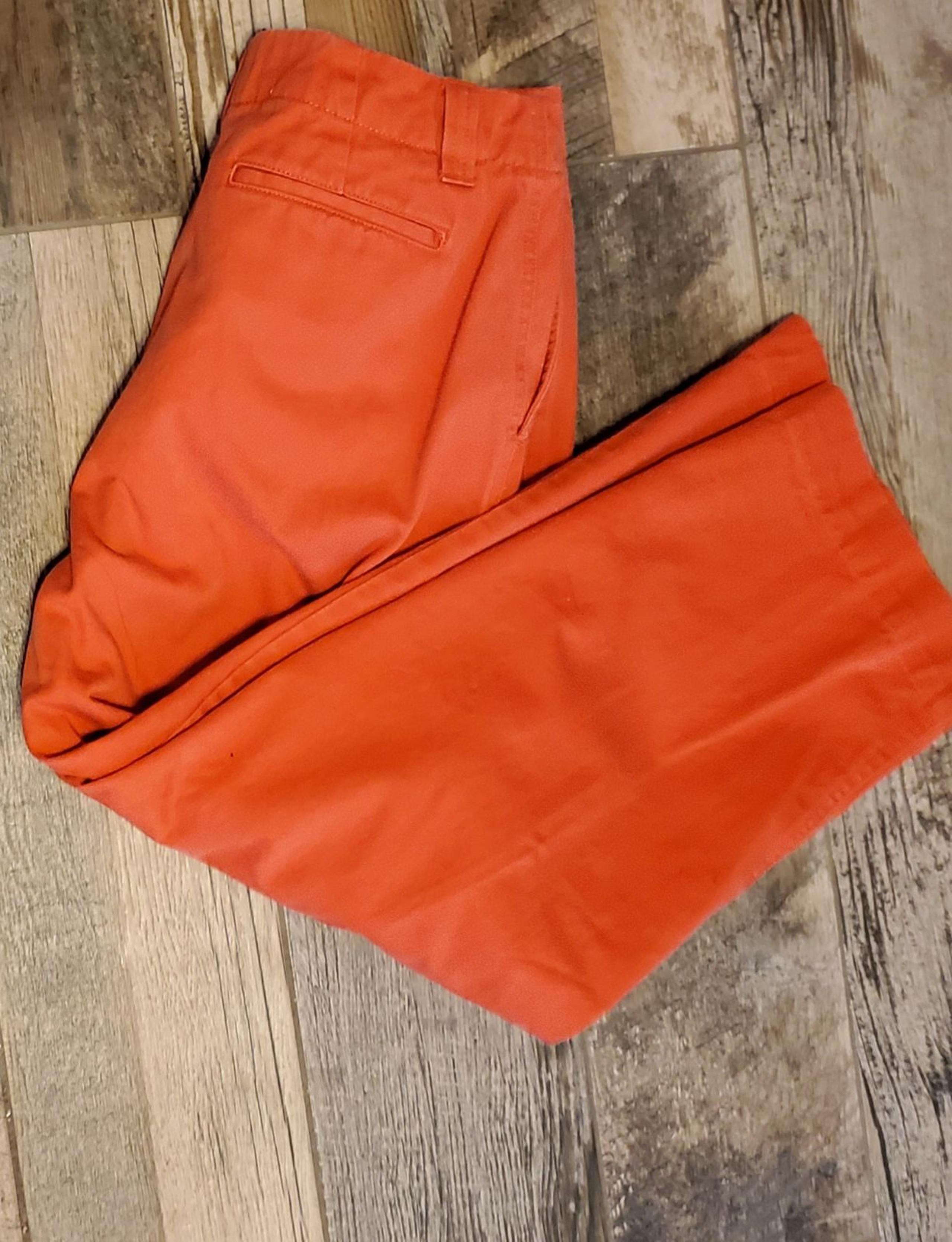 Gap clean cut capri pants sz 8