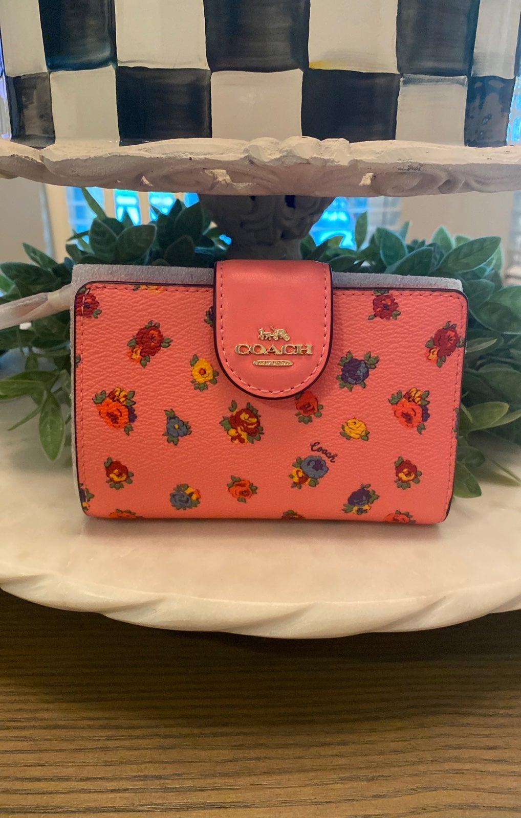 Coach Medium Corner Zip Wallet With Mini Vintage Rose Print