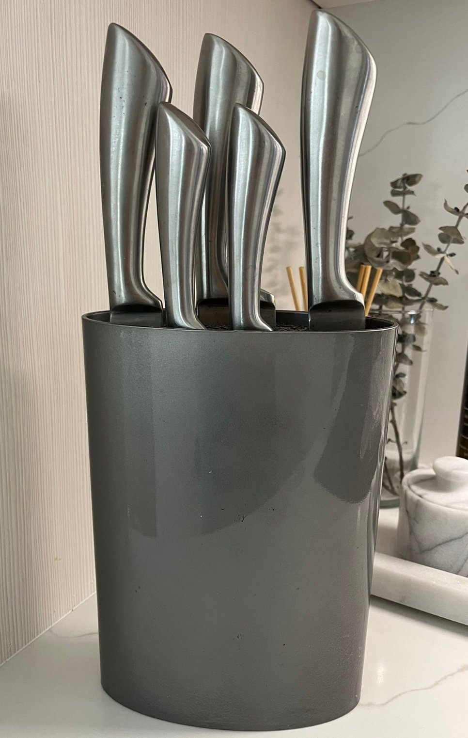 Knife Block and Knives
