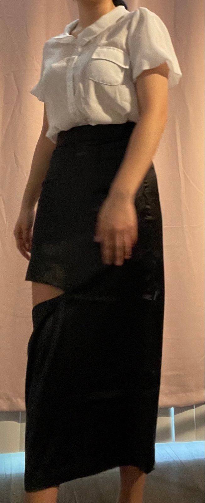 Black one side slit maxi skirt