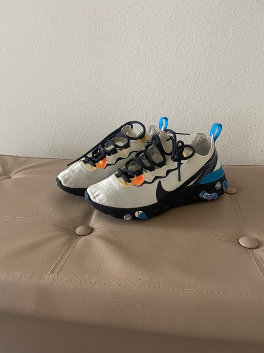 Nike REACT ELEMENT 55 'BLUE HERO' Size 6