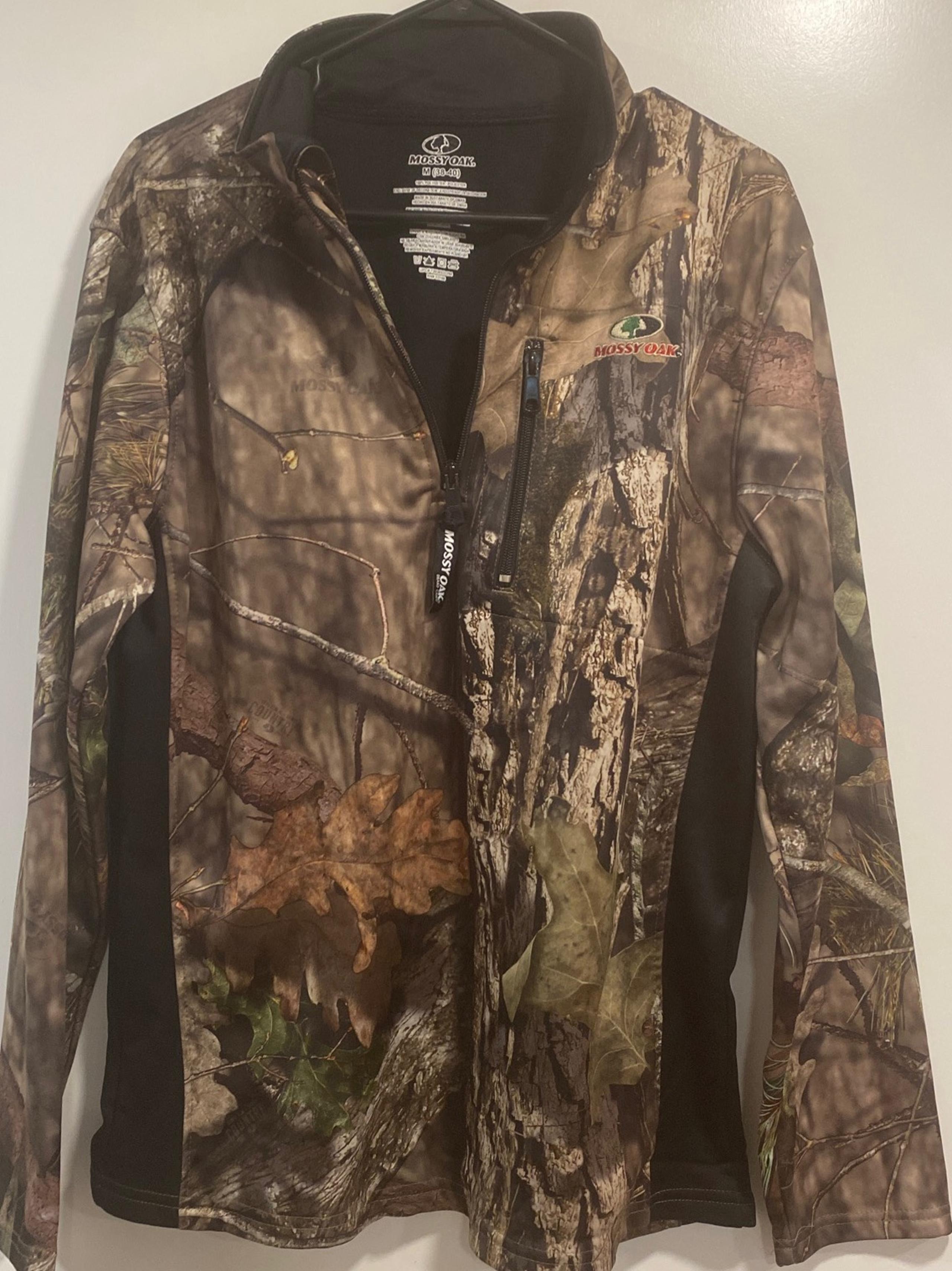 Mossy Oak Mens Sz M Camouflage Quarter Zip Pullover Long Sleeve Zip Pocket. GUC.