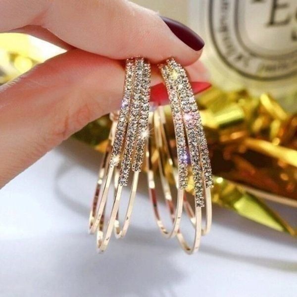 GOLD DIAMOND HOOP EARRINGS