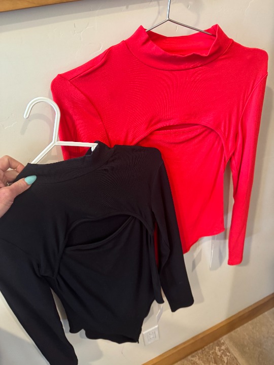 AMAZON ESSENTIALS BUNDLE OF 2 WOMEN SIZE SMALL BODY SUIT LONG SLEEVE NWT SHIRTS