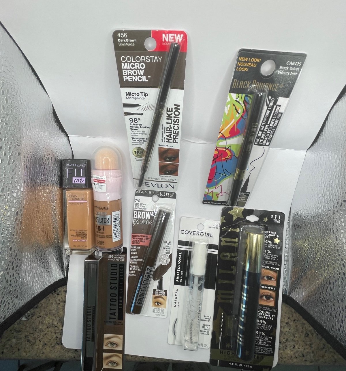 MAKEUP BUNDLE NWT UNOPENED
