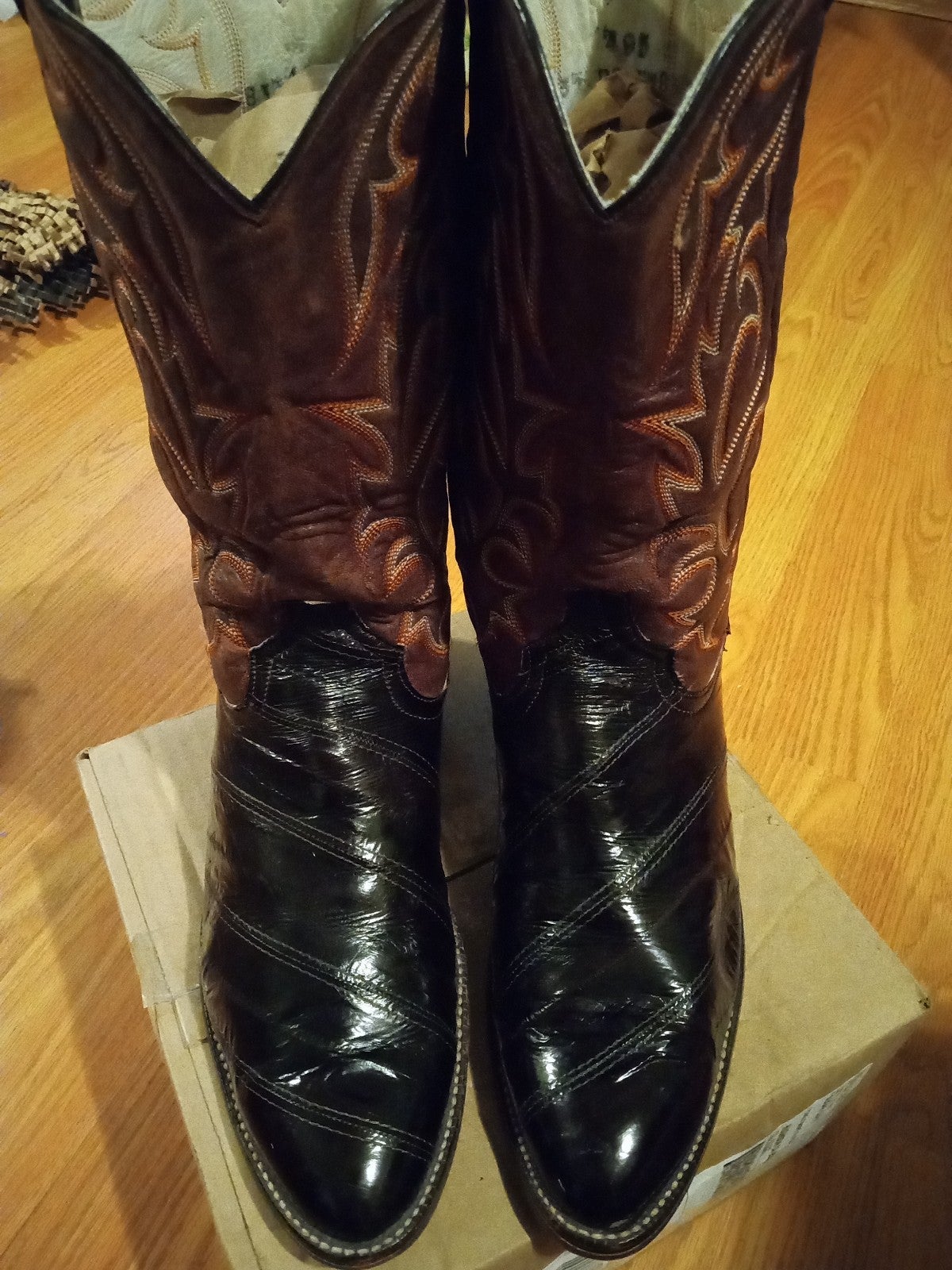 Larry Mahans vintage Exotic Eel skin Cowboy boots