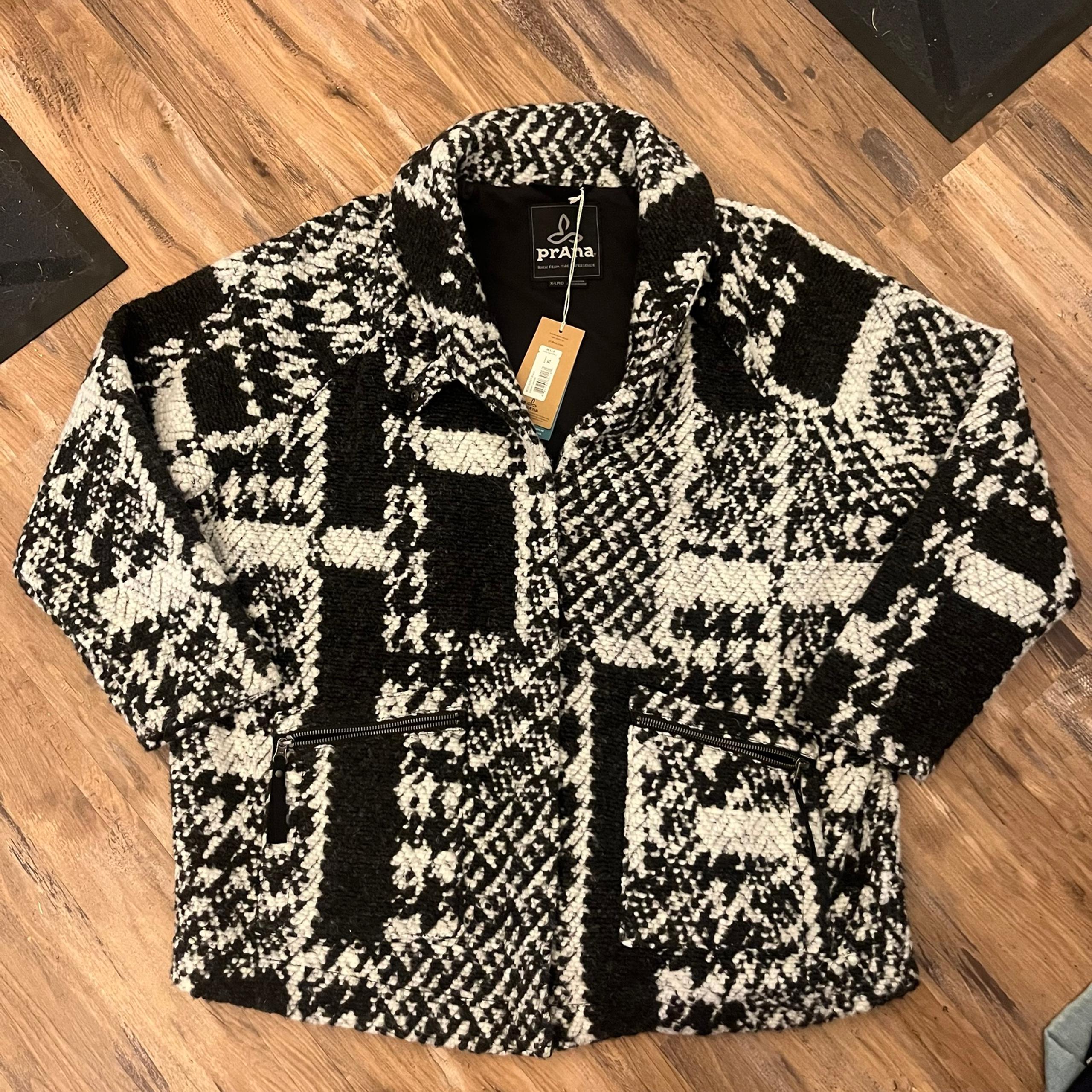Womens NWT prana outdoor Sakari wool blend knit mountain jacket sz XL black