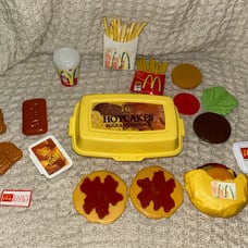Vintage McDonald’s Fisher Price/CDI Play Food ~