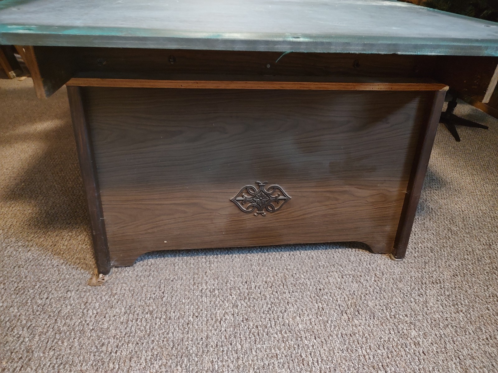 Billiards table